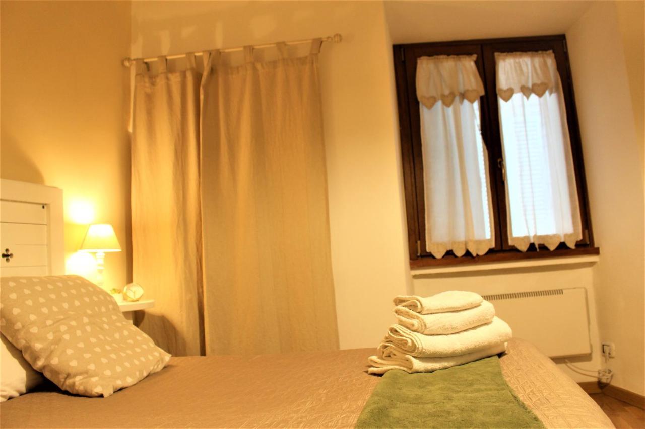 Romantic Suite Gubbio Esterno foto