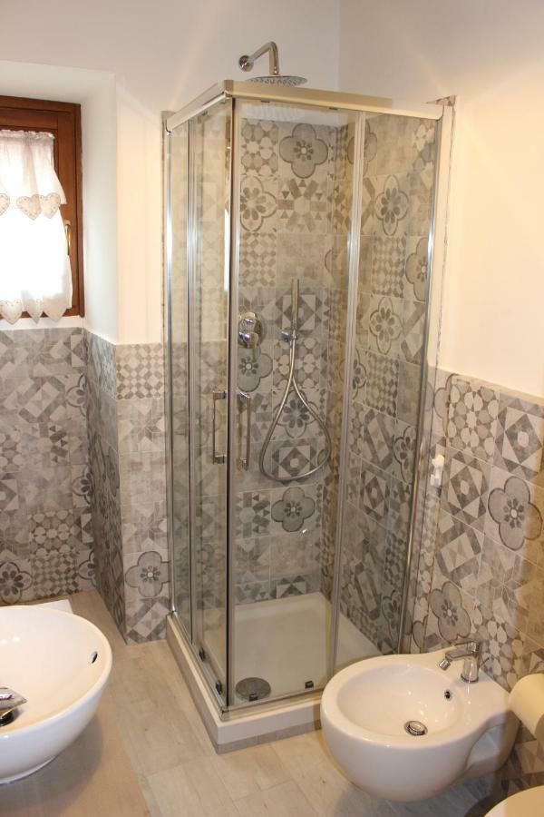 Romantic Suite Gubbio Esterno foto