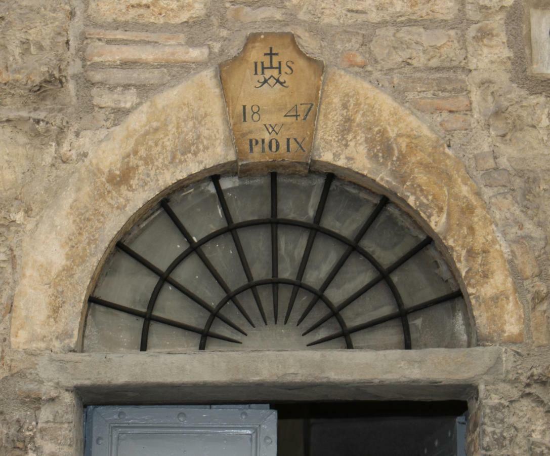 Romantic Suite Gubbio Esterno foto